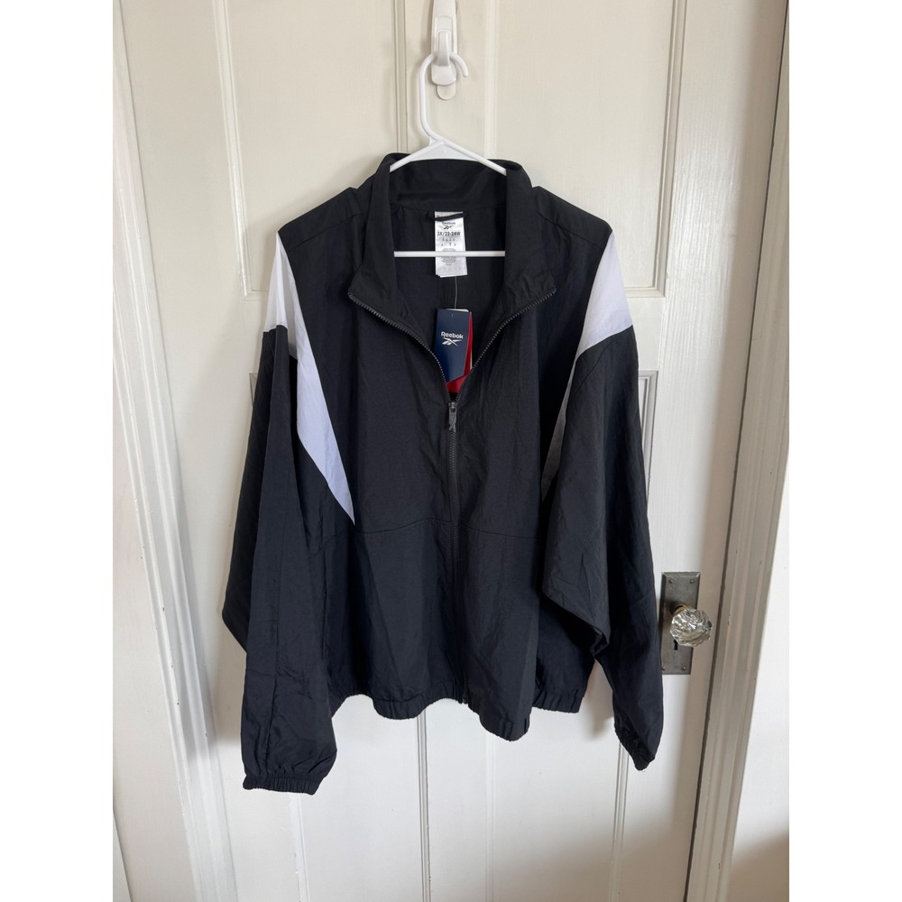 NWT Reebok black/white training windbreaker jacket size 3x (22/24)
